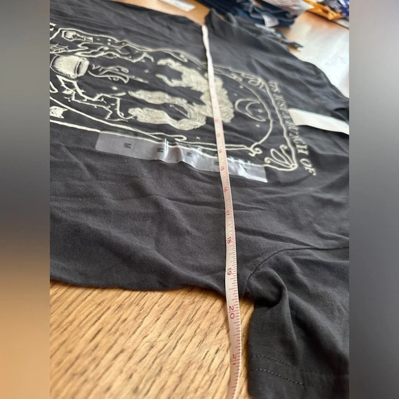 HOCUS POCUS NWT Disney Licensed resort, black washed, size medium - Picture 5 of 9